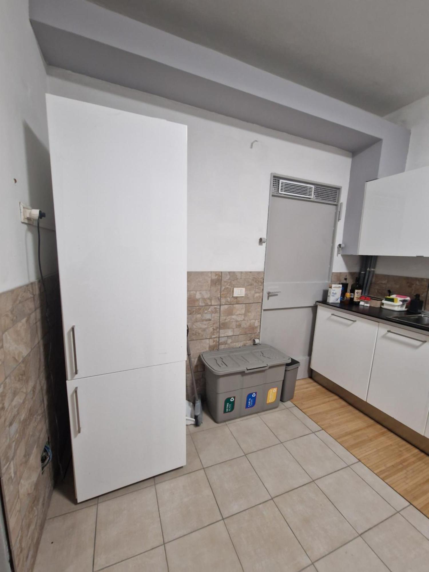 Underground Home Vicino Metropolitana Comasina Cormano Exteriér fotografie